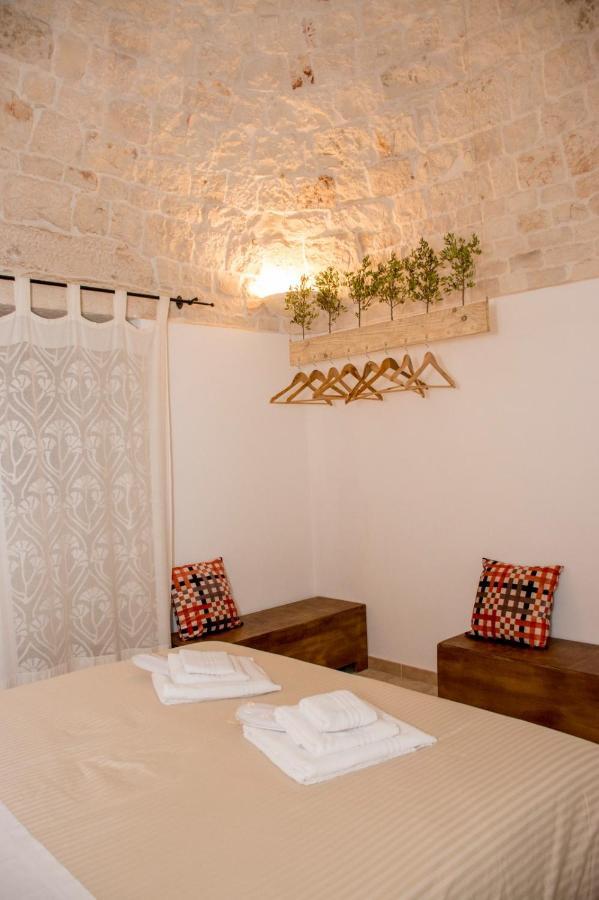Pavi Trulli E Suites Locorotondo Kültér fotó
